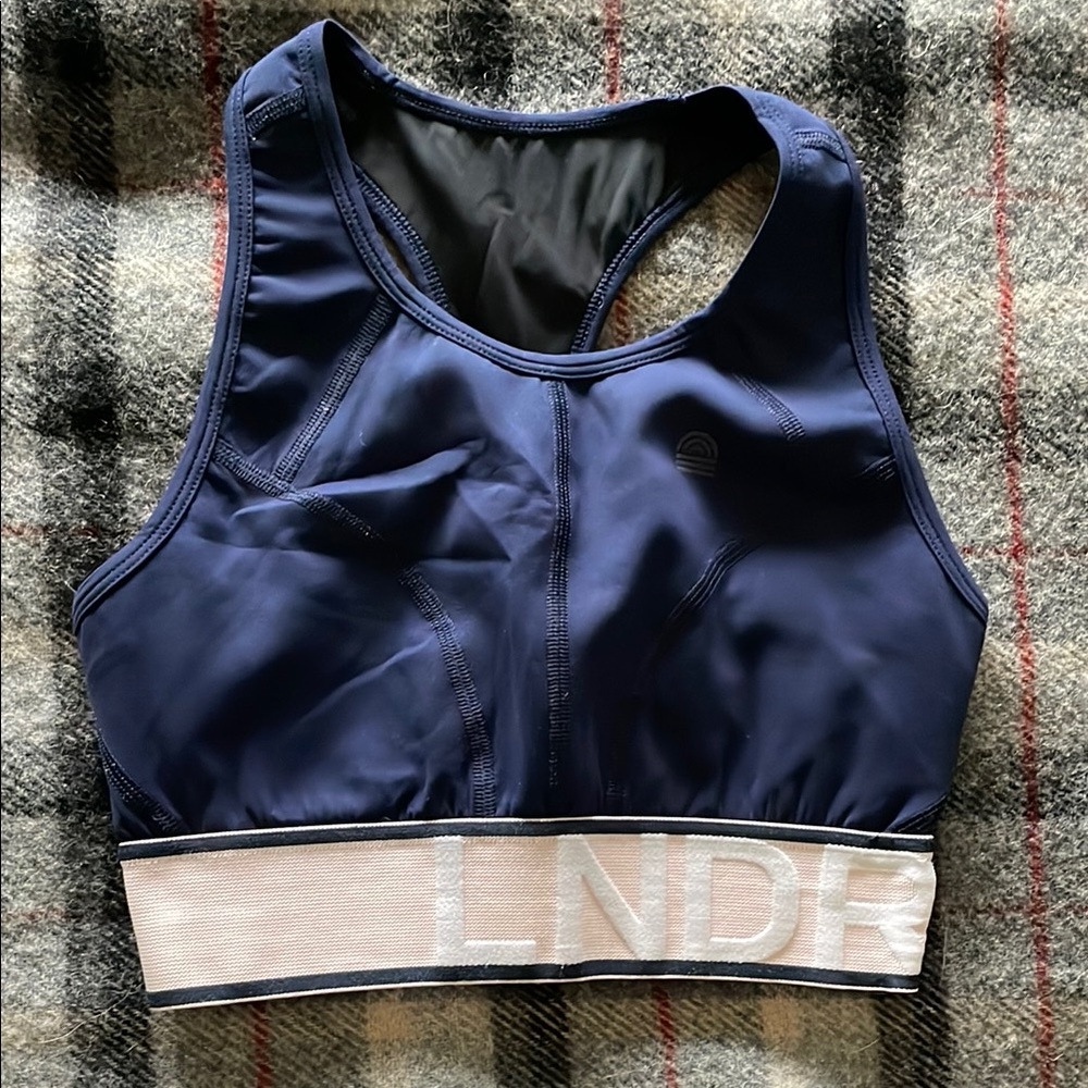 LNDR Marvel Sports Bra size small LNDR sports bra navy